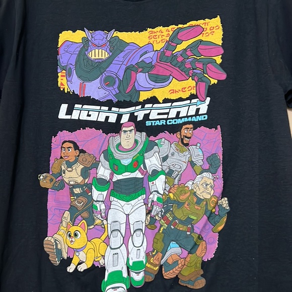 LightYear Star Command T-shirt NWOT - Picture 2 of 4